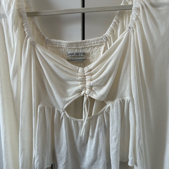 Urban Outfitters UO Violet Bishop Sleeve Flowy Cutout Blouse - Picture 4 of 5